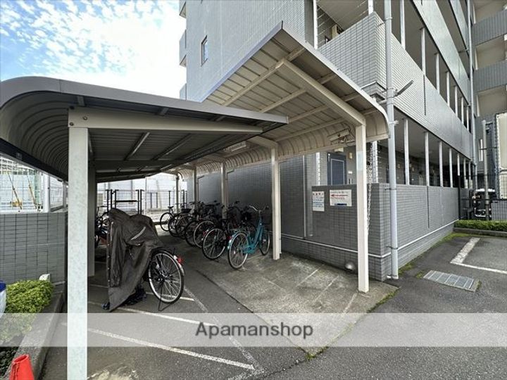 神奈川県相模原市南区上鶴間本町1丁目の賃貸マンションの外観