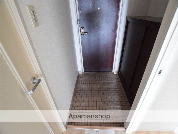 アルティザ相武台の玄関