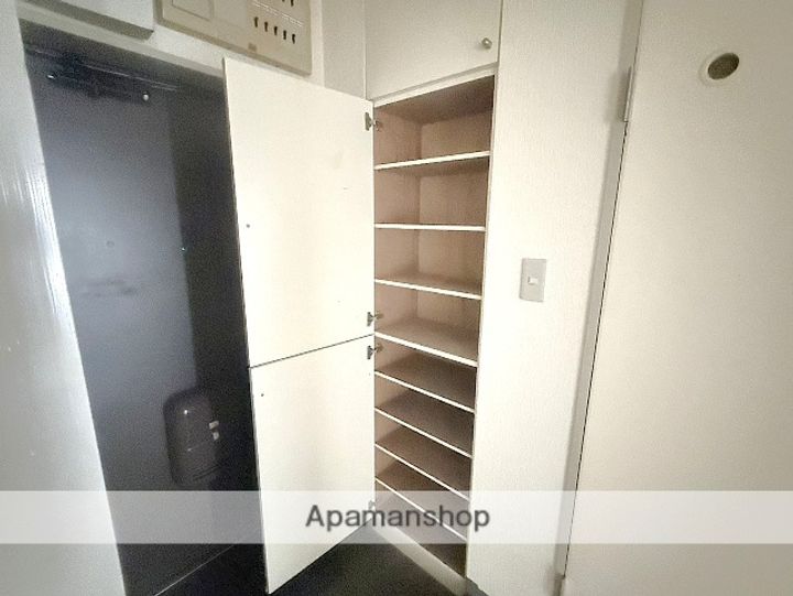 メゾンドブランの玄関