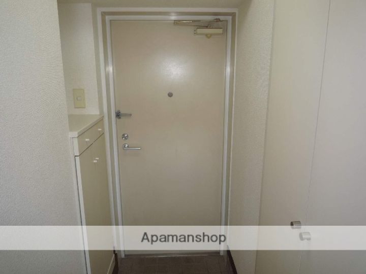 プラーズ相模大野の玄関