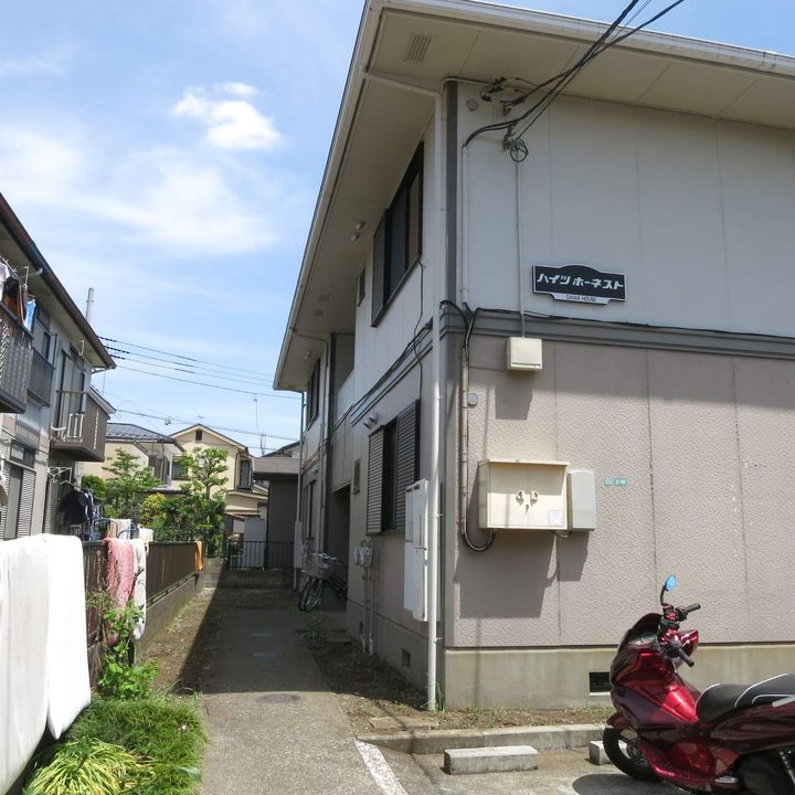 神奈川県相模原市南区上鶴間本町2丁目の賃貸アパートの外観