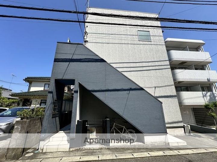 神奈川県座間市相武台3丁目の賃貸アパートの外観