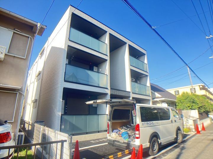 クレーア中央林間の外観