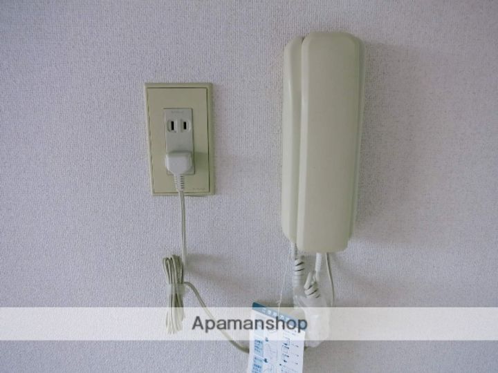 サロン・ボン・グウのその他画像