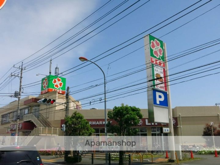 タドコロビルの周辺