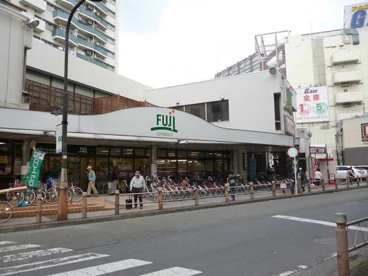 リヴェールメゾン御園の周辺