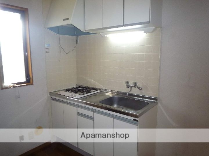 神奈川県相模原市南区北里2丁目の賃貸アパートのキッチン