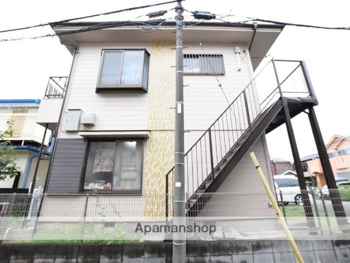 神奈川県相模原市南区東大沼4丁目の賃貸アパートの外観