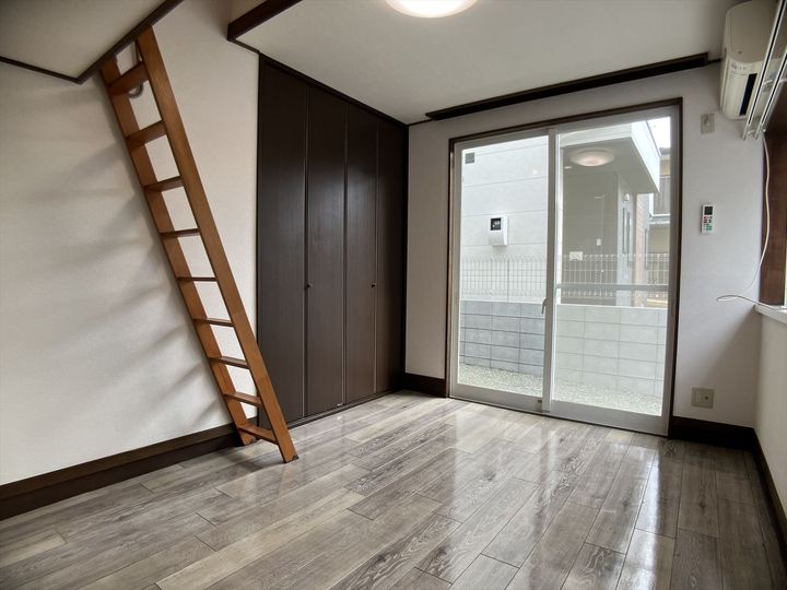 フラワーハイツ101の居間