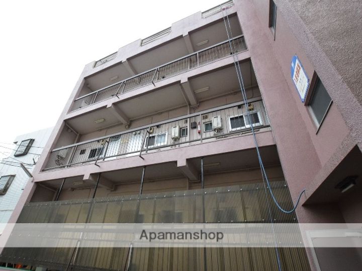 レジデンス山井の外観