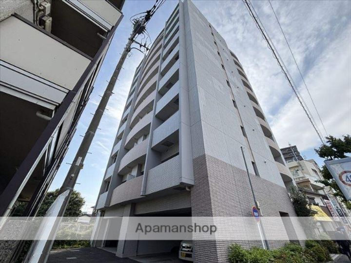 リシェス中屋の外観