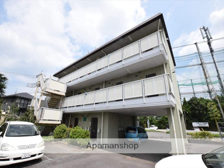 東京都町田市忠生4丁目の賃貸マンションの外観