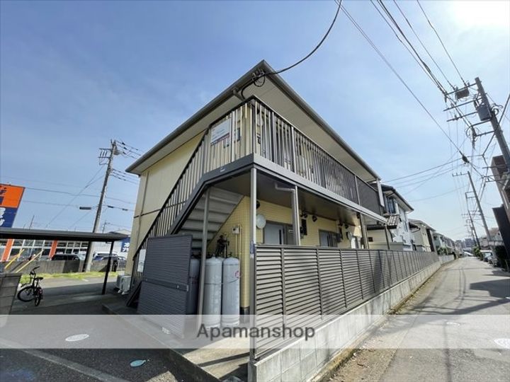 エトワール上鶴間の外観