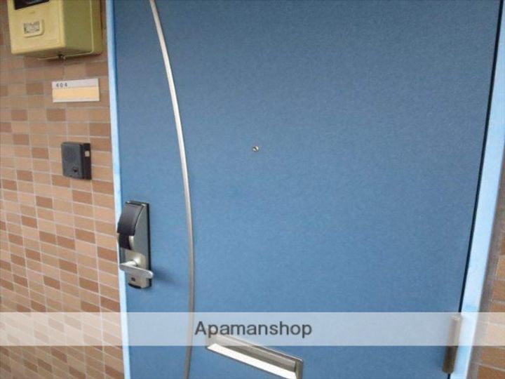 神奈川県相模原市南区上鶴間本町1丁目の賃貸マンションの玄関