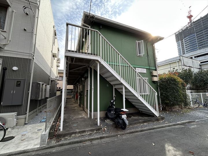 神奈川県相模原市南区相模大野2丁目の賃貸アパートの外観