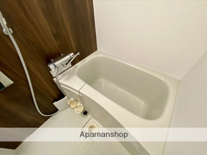 東京都町田市原町田5丁目の賃貸マンションの風呂