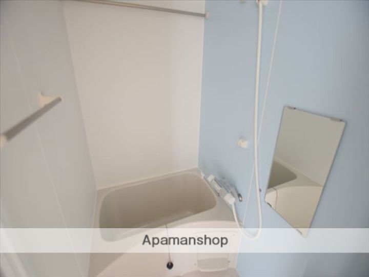 神奈川県相模原市中央区淵野辺本町2丁目の賃貸アパートの風呂