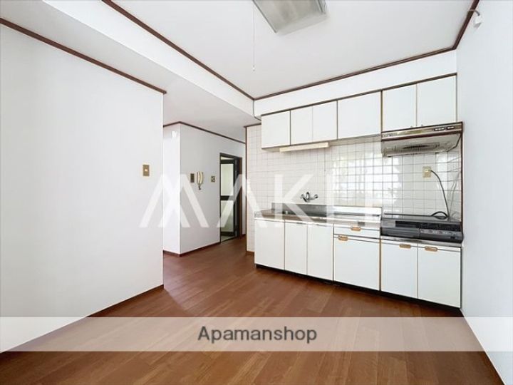 ベルウッド館301の居間