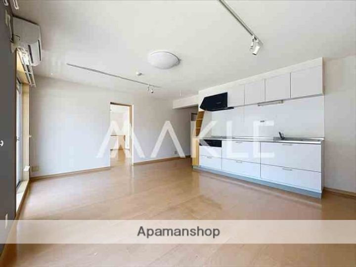 シャンクレールの居間