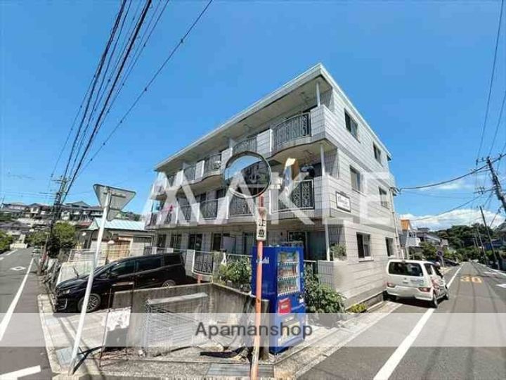 シャンクレールの外観