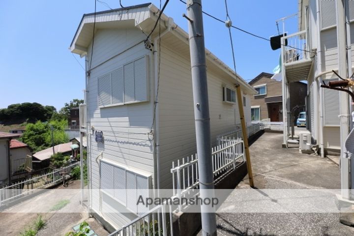 川名ハイツC棟の外観