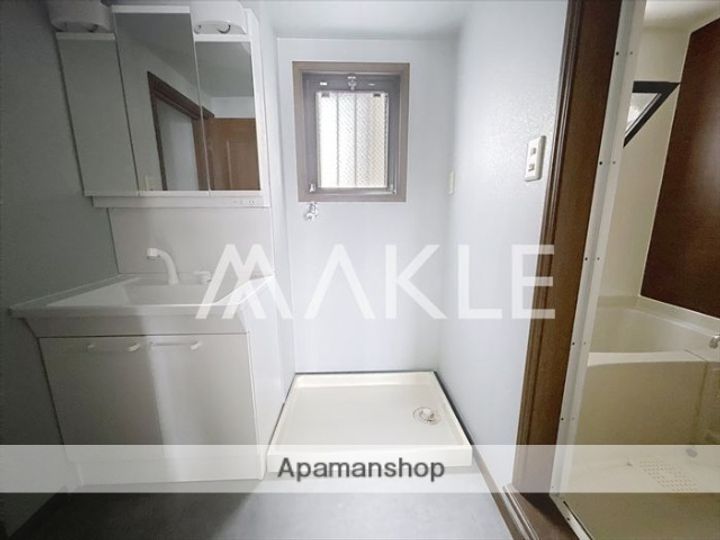 第5リビエール山鳶の内装