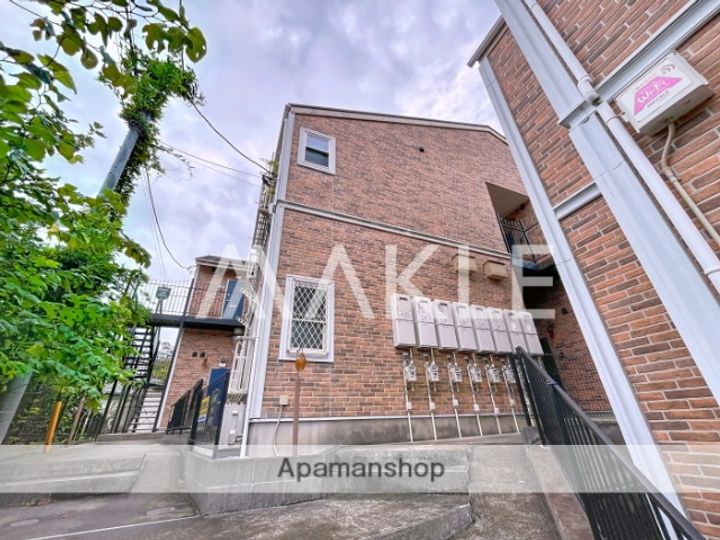 ハーミットクラブハウス追浜ヒルズの外観