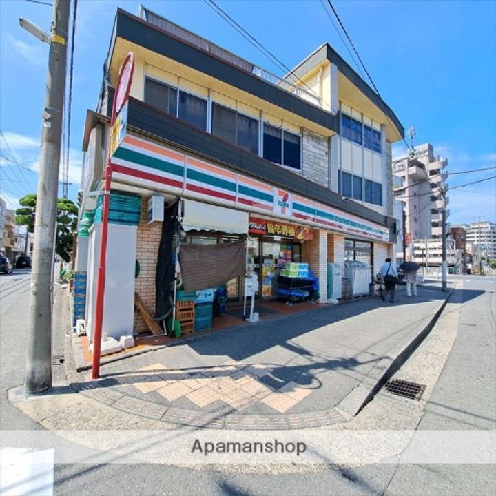 シャイン三春町の周辺