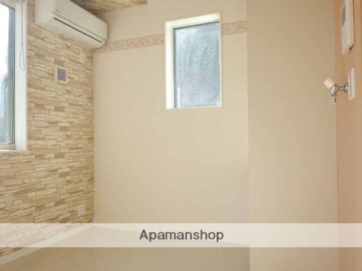 ユナイト田浦フォルタレーザ101の居間