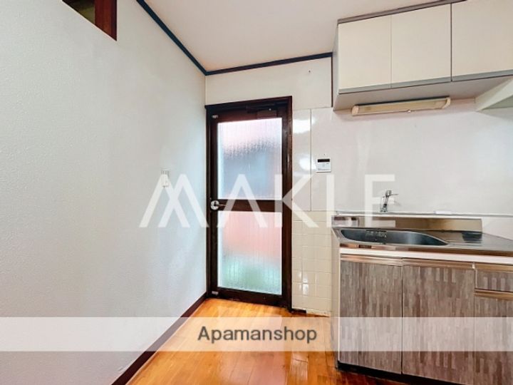 神奈川県横須賀市汐入町5丁目(一戸建)の賃貸物件戸建ての内装