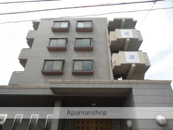 グランドステータスコヅカの外観