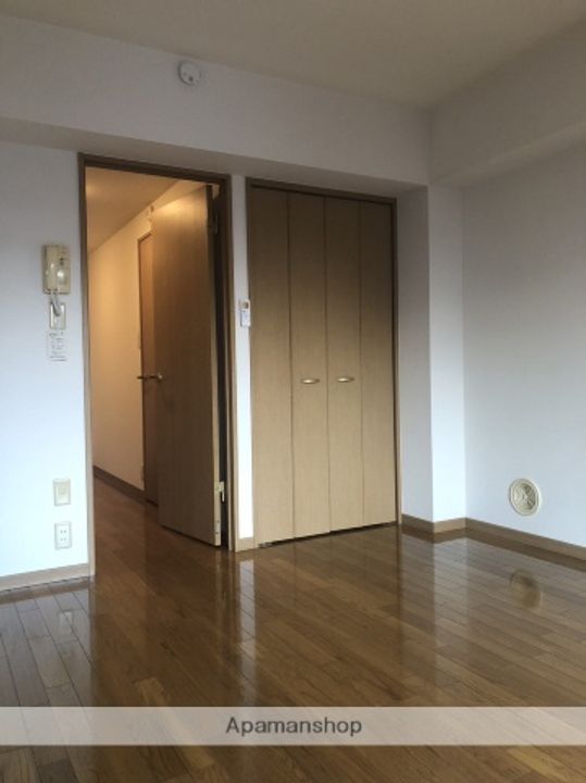 アン・ジュール302の内装