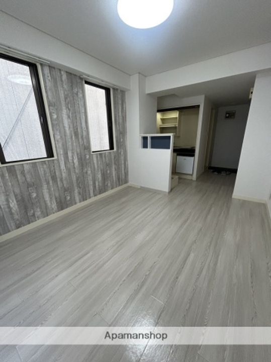 鶴田第一ビルの内装