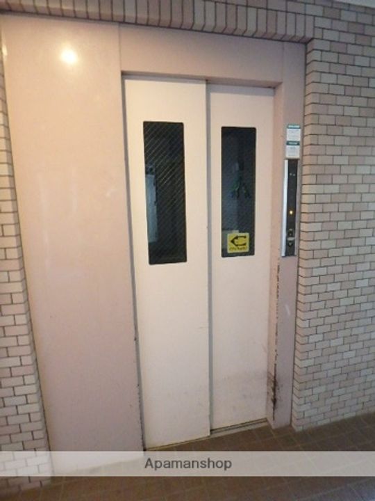 バードタウン7番館の外観