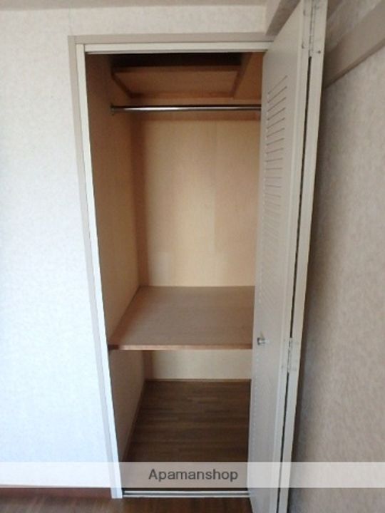 バードタウン7番館の内装