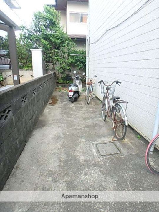 エストリバー102の外観