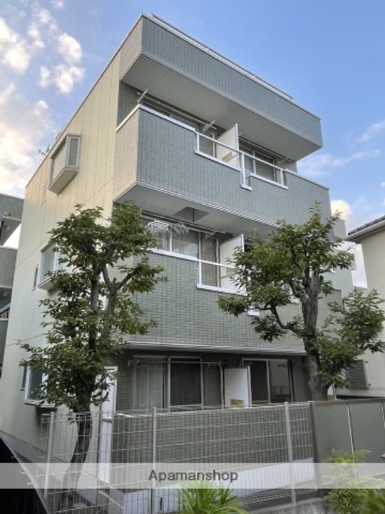 エスカレントⅢの外観
