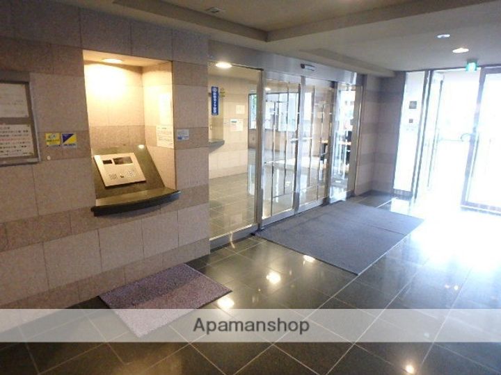 ロイヤルパーク多摩川の外観