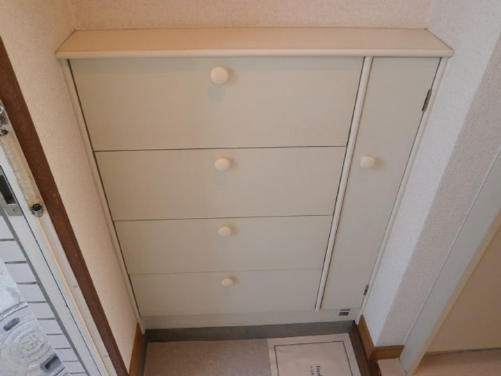 シャトーロマネの玄関