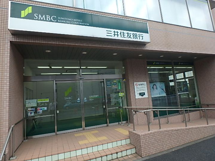 エスポワールの周辺