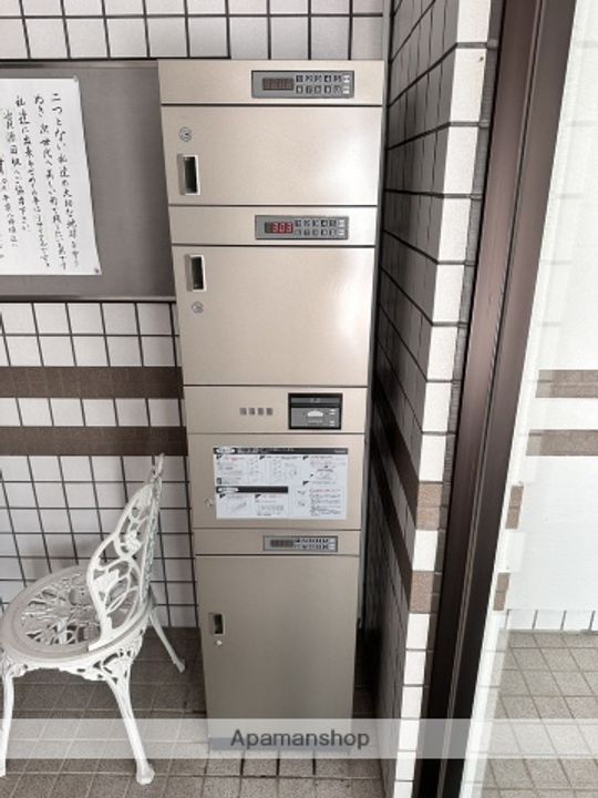 フラット百合ヶ丘402の外観