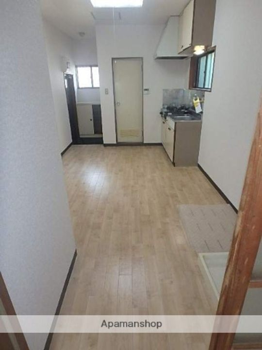 ハイツ堀内202の内装