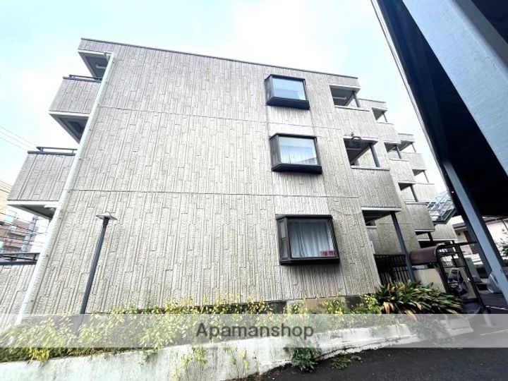 カンマルージュの外観