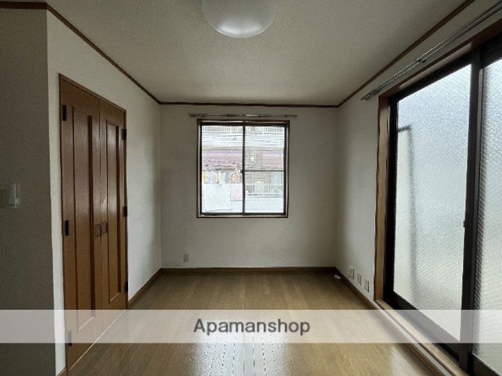 Αメゾンの居間