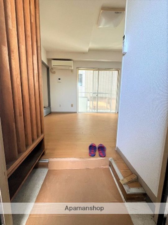 グランデュール髙橋の玄関