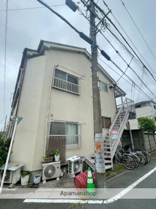 ハイツ久栄の外観
