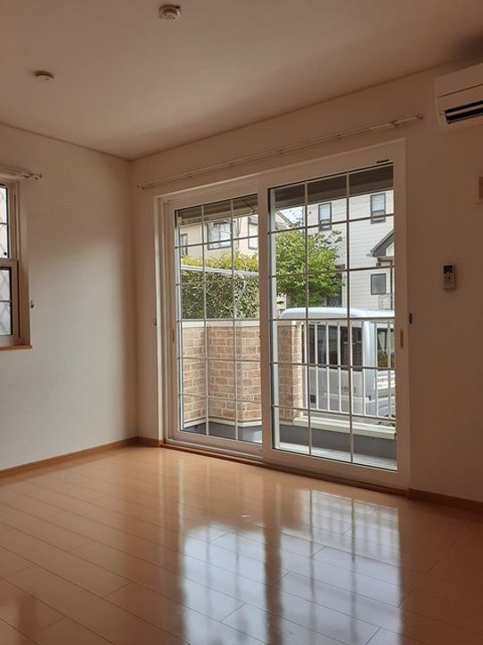 グランツ湘南の居間