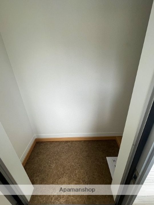 FIORE三ッ沢の玄関