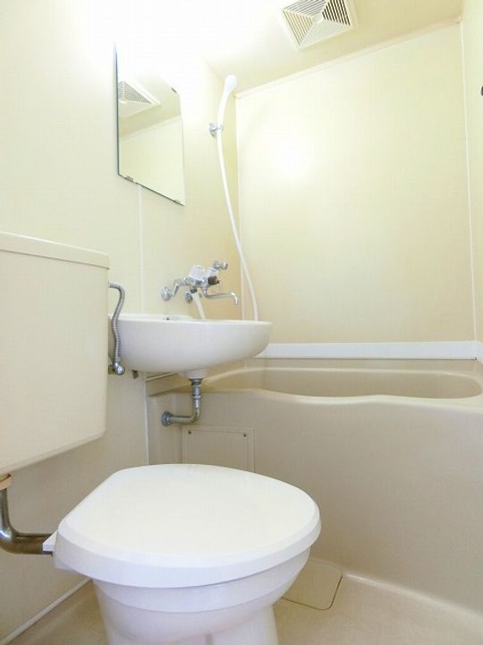 神奈川県横浜市西区久保町の賃貸マンションの内装