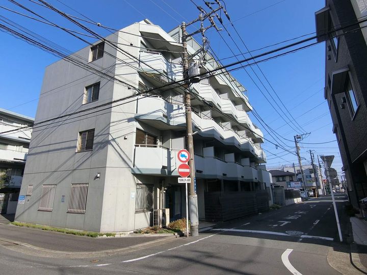 M22の外観